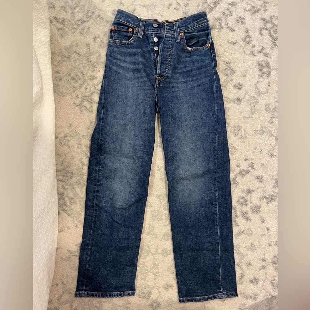 Levi’s ribcage straight jeans, dark wash, size 24